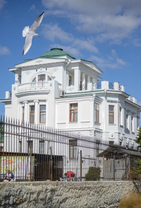 Санаторий "Золотой берег" / "Golden Coast"