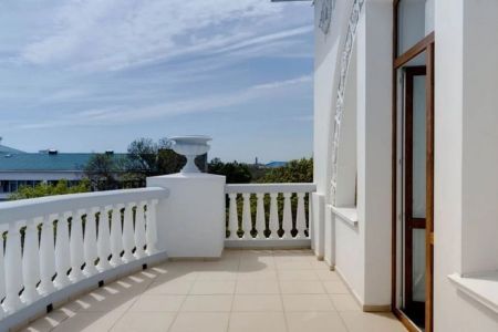 Люкс 2-местный 2-комнатный (с террасой)